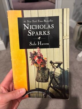 Nicholas Sparks "Safe Haven" Paperback - Yellow Cover with Bicycle & Flowers